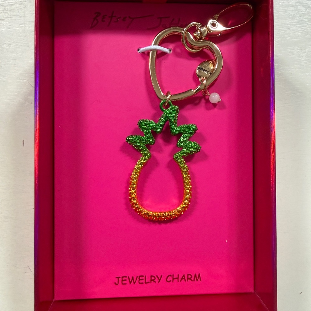 Betsey Johnson Green & Gold Pineapple Outline Keychain Charm with Heart Clasp